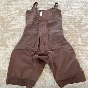 Dr Williams Ogee Faja